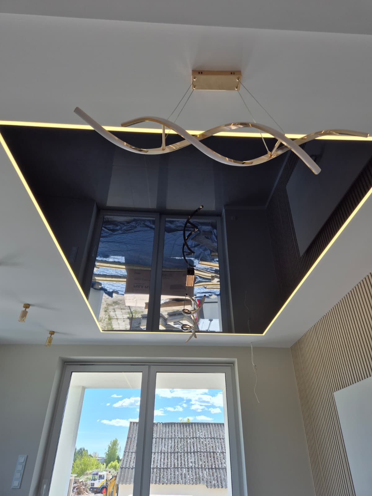 Sufit napinany — realizacja nr 9 firmy Nowoczesne Sufity Napinane, Radom i okolice