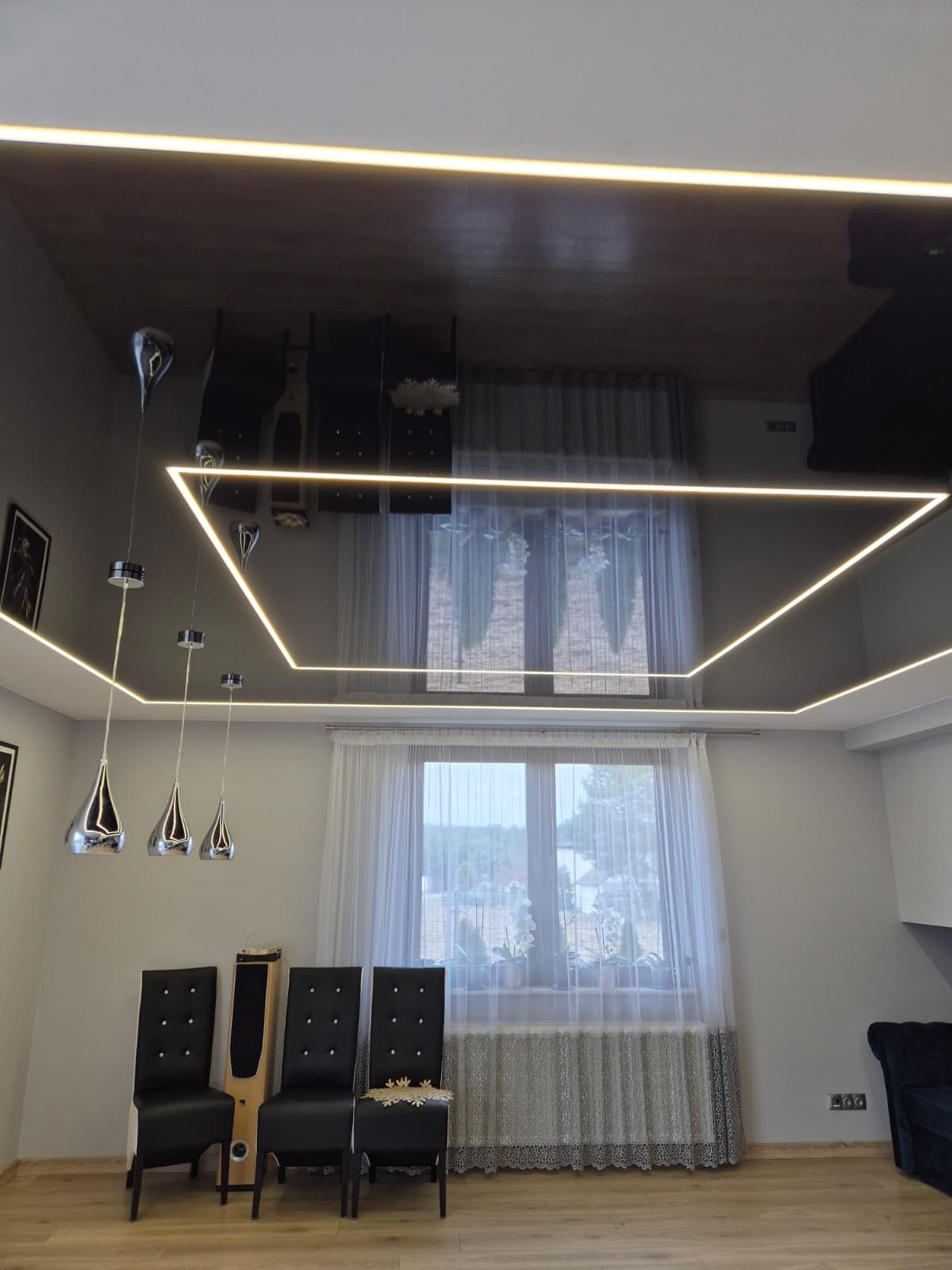 Sufit napinany — realizacja nr 70 firmy Nowoczesne Sufity Napinane, Radom i okolice