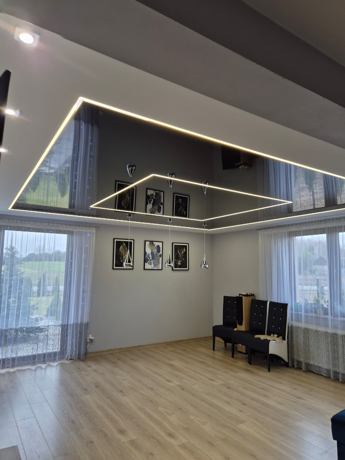 Sufit napinany — realizacja nr 71 firmy Nowoczesne Sufity Napinane, Radom i okolice