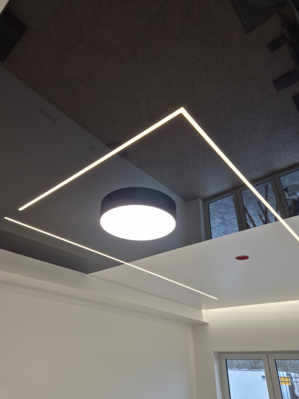 Sufit napinany — realizacja nr 72 firmy Nowoczesne Sufity Napinane, Radom i okolice