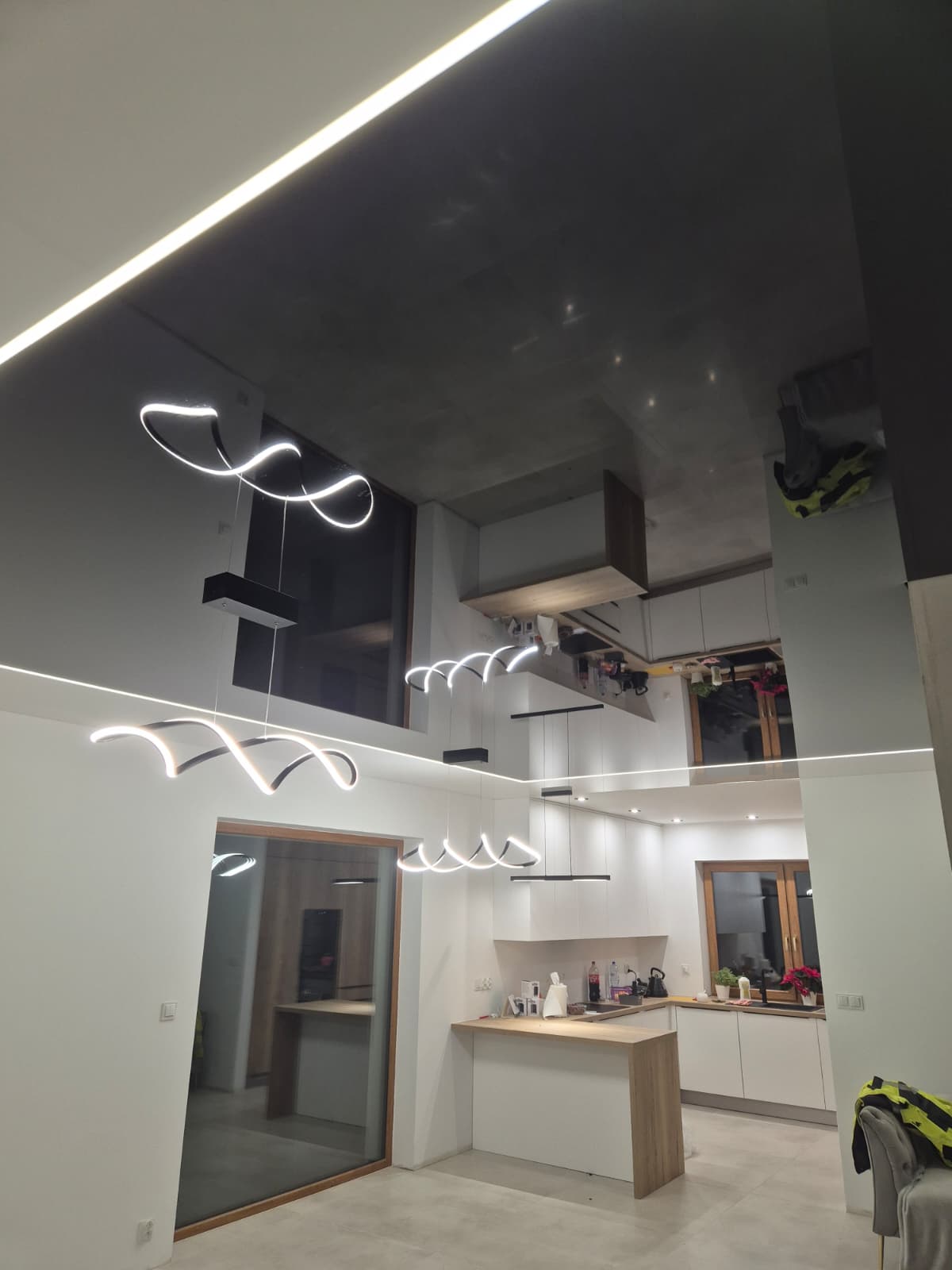 Sufit napinany — realizacja nr 77 firmy Nowoczesne Sufity Napinane, Radom i okolice